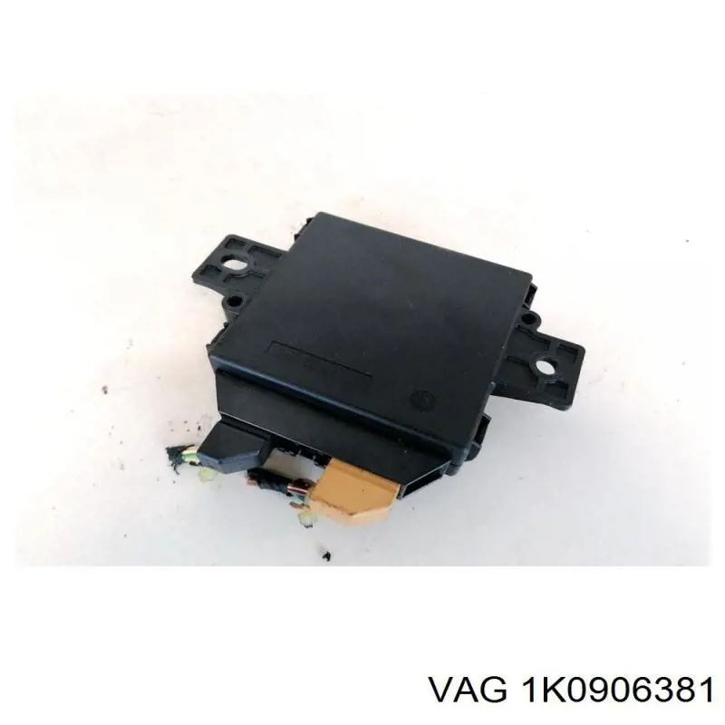 Реле електричне багатофункціональне 1K0906381 VAG