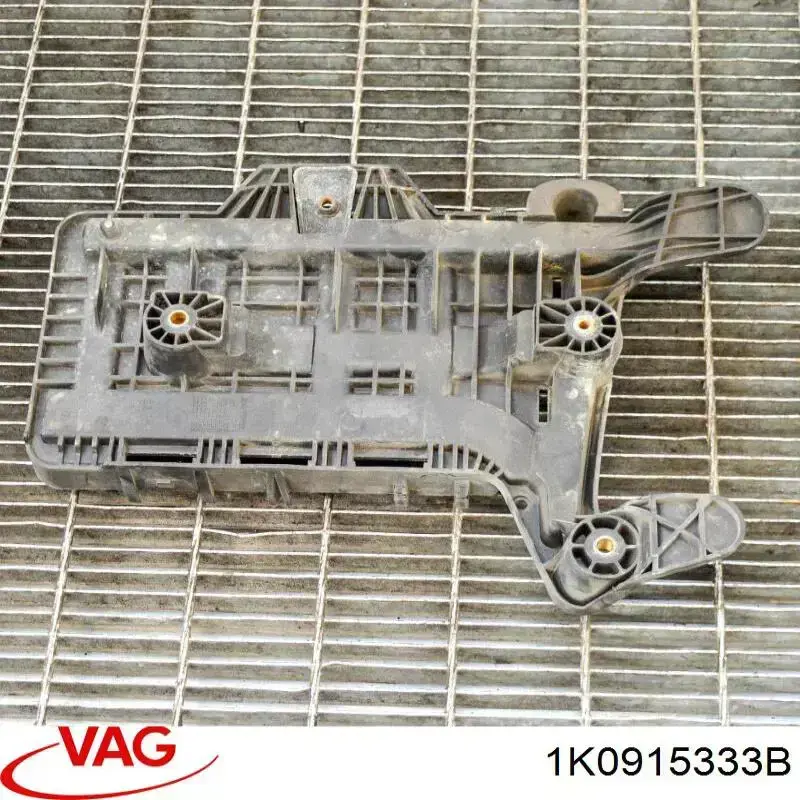 Купити 1K0915333B VAG Кріплення/підставка акумулятора (АКБ)
