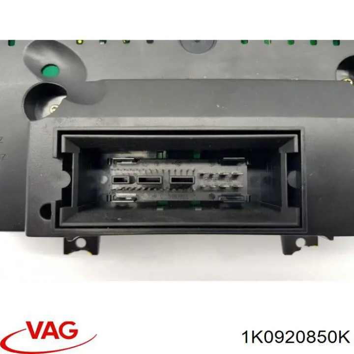 1K0920850K VAG Щиток приладів додатковий