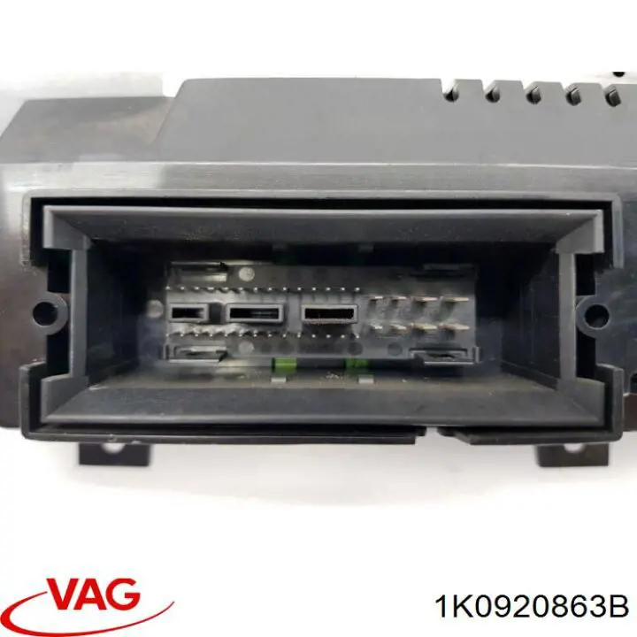 Прилади управління VAG 1K0920863B ціна, від 44.34 USD
