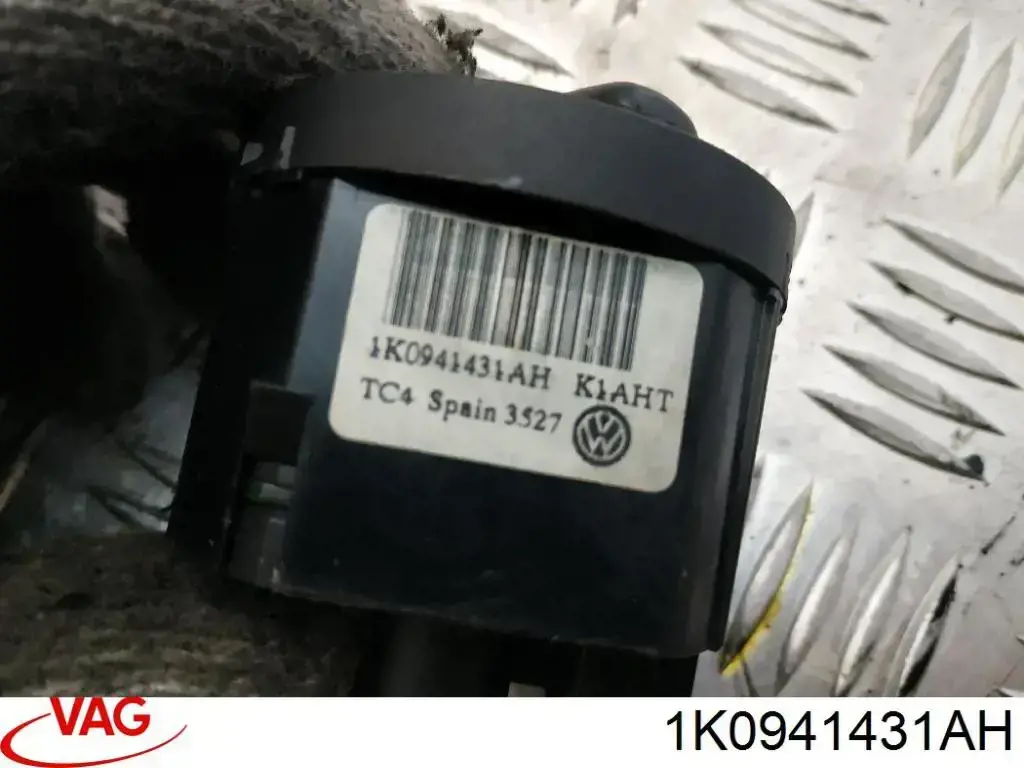 Перемикач світла фар, на "торпеді" 1K0941431AH VAG