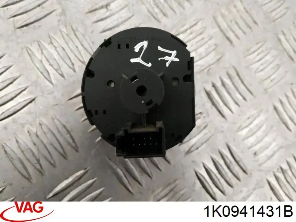 Купити 1K0941431B VAG Перемикач світла фар, на "торпеді"