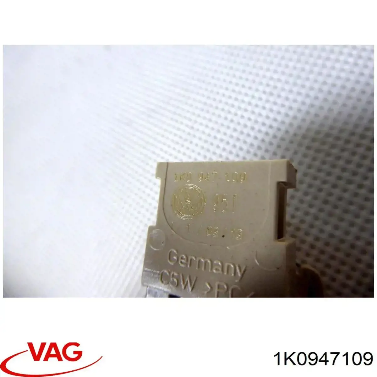 Купити 1K0947109 VAG Плафон освітлення кабіни