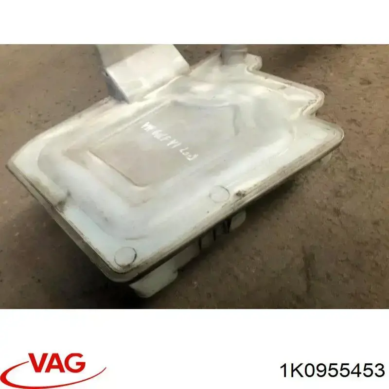 Бачок омивача скла VAG 1K0955453