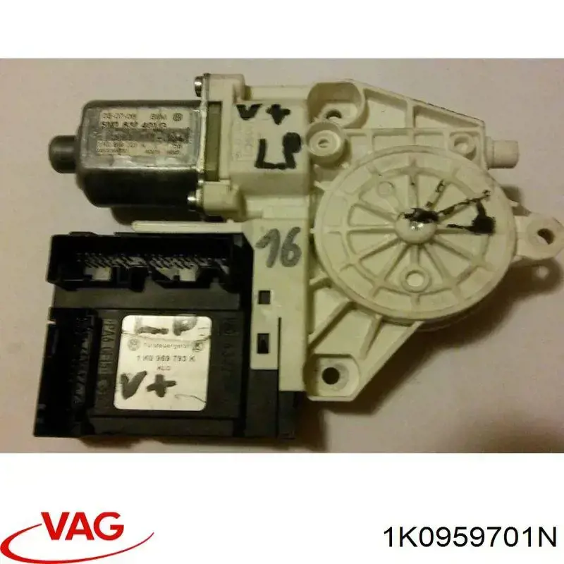 Мотор склопідйомника дверей передніх, лівих VAG 1K0959701N ціна, від 22.50 USD