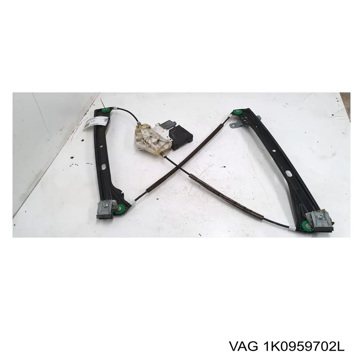 Купити 1K0959702L VAG Двигун склопідіймача двері передньої, правої