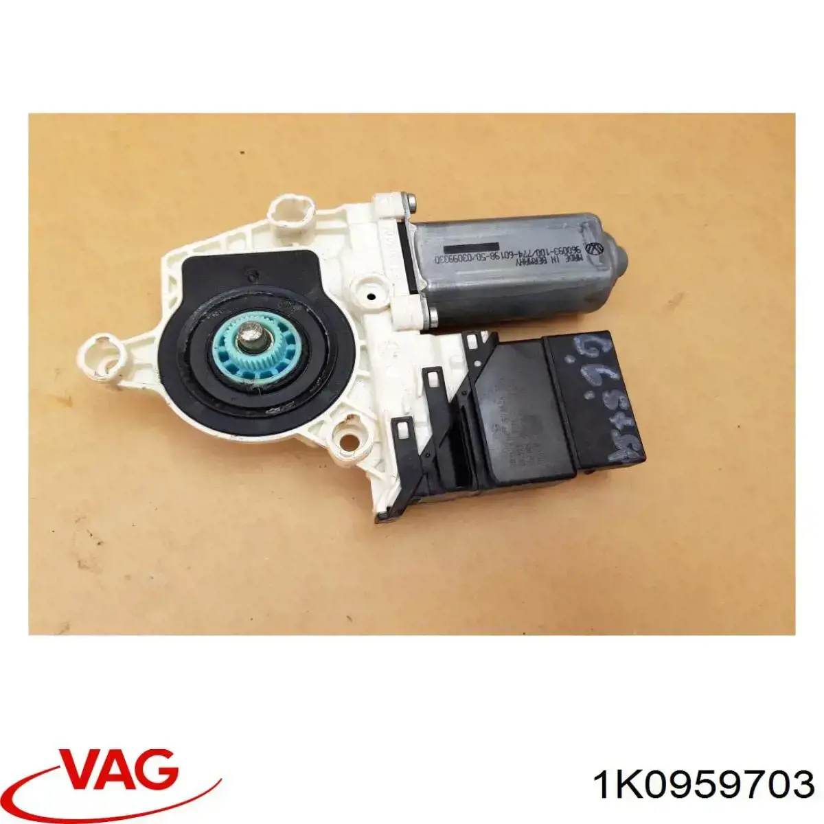 1K0959703 VAG Мотор склопідйомника водійських дверей