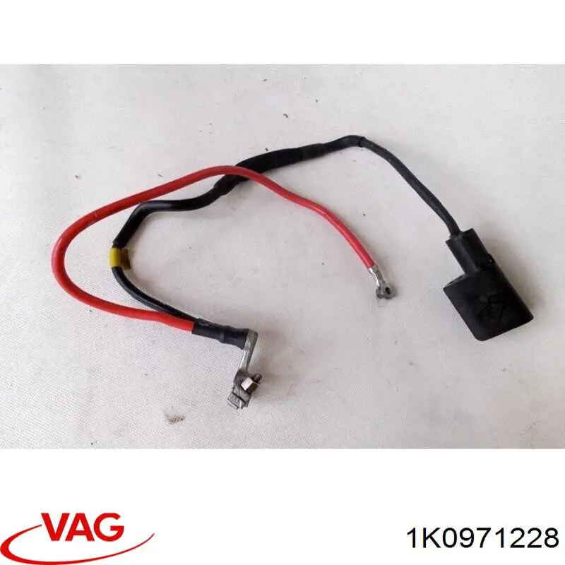 Кабель плюсової клеми акумулятора (АКБ) 1K0971228 VAG
