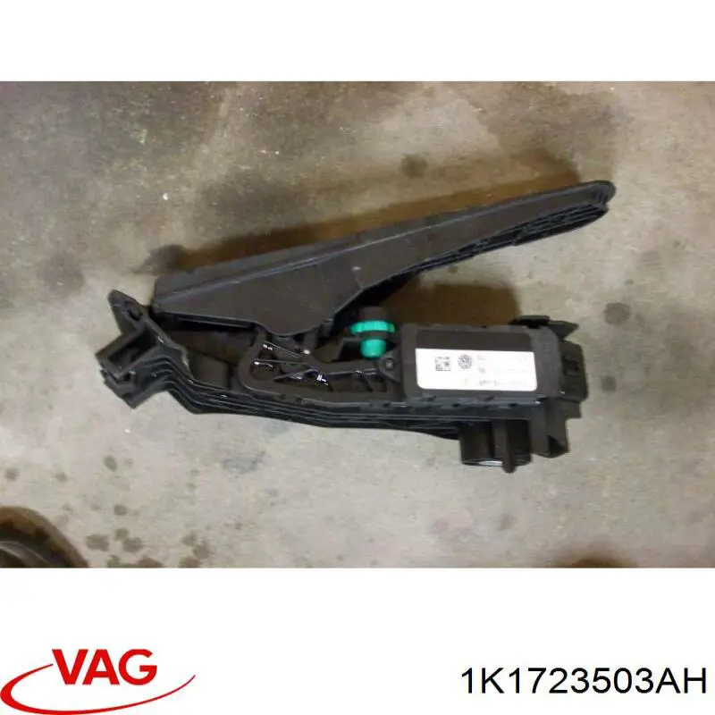 Підаль газу VAG 1K1723503AH ціна, від 45.04 USD