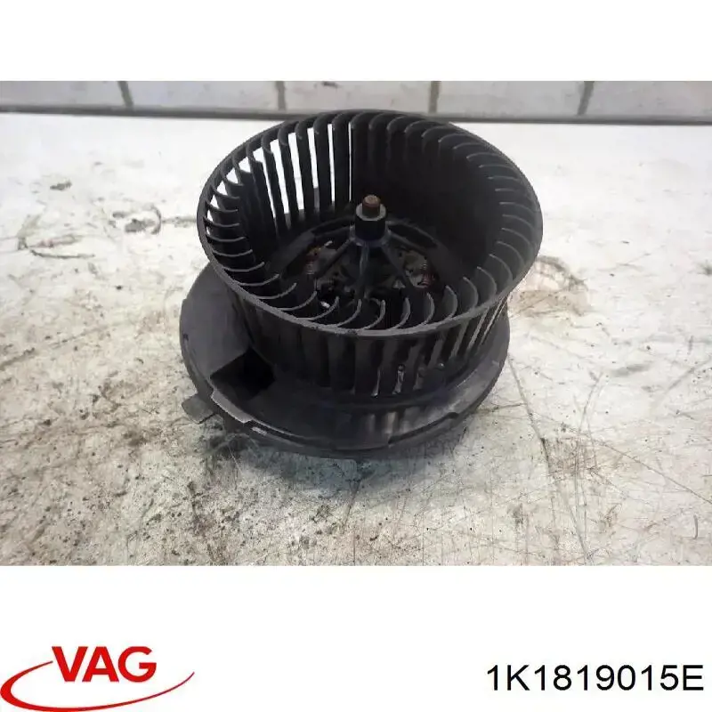 Купити 1K1819015E VAG Електродвигуни (електродвигун обігрівача) або розетка причепа штепсельная