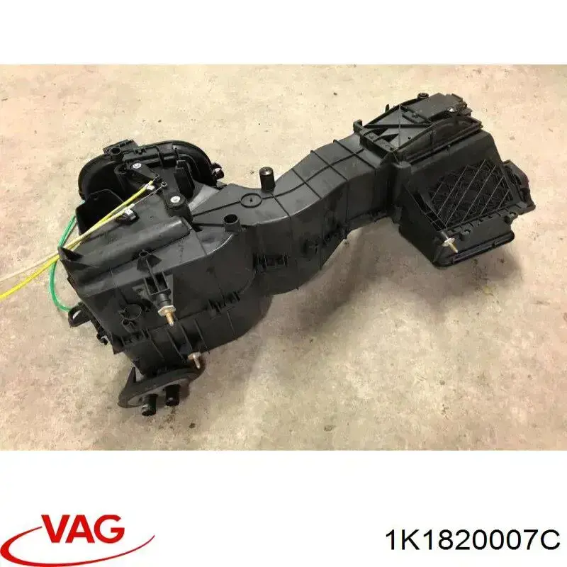 Купити 1K1820007C VAG Корпус вентилятора пічки (опалювача салону), в зборі