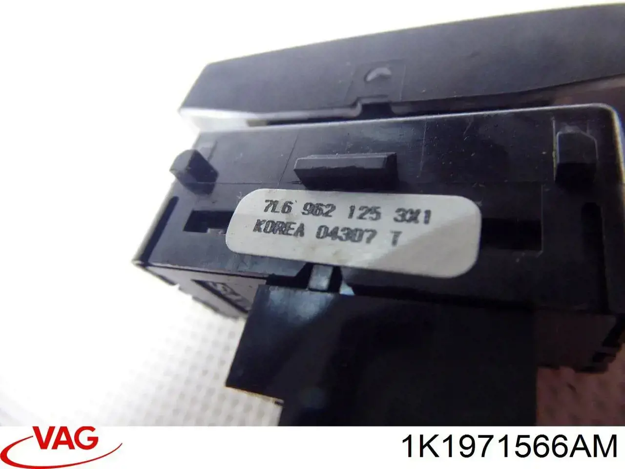 1K1971566AM VAG 