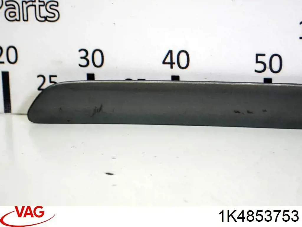 Молдинг задніх лівих дверей VAG 1K3853516 ціна, від 12.67 USD