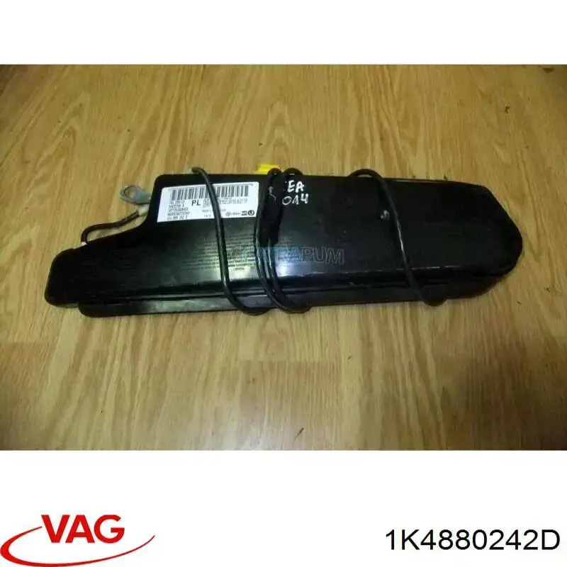 Подушка Айрбег спинки сидіння правого VAG 1K4880242D ціна, від 31.67 USD