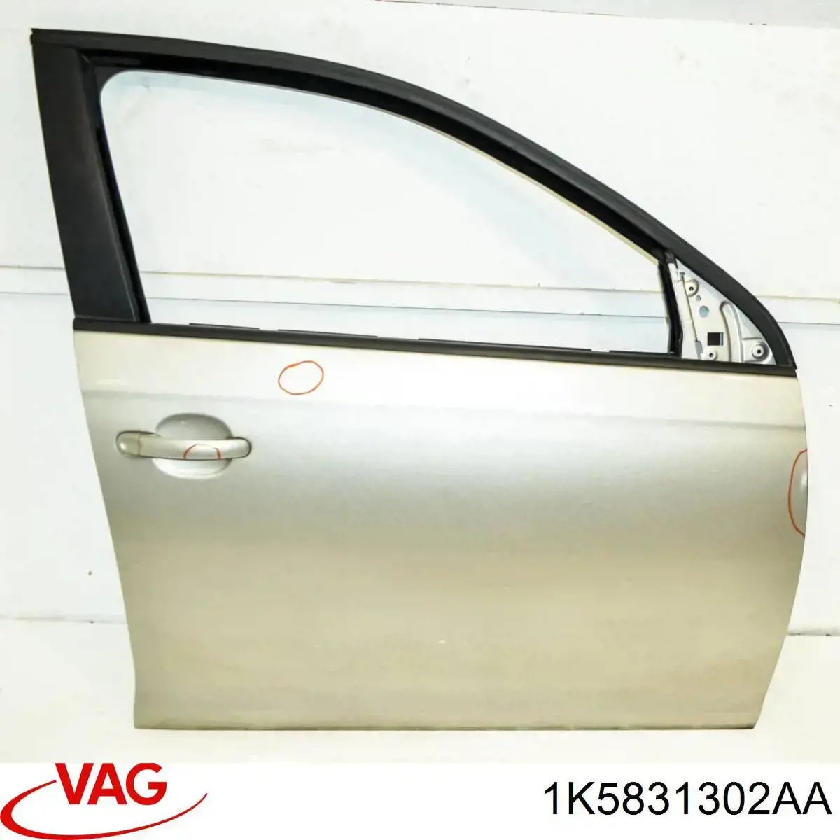 Двері передні, праві VAG 1K5831302Q ціна, від 126.67 USD