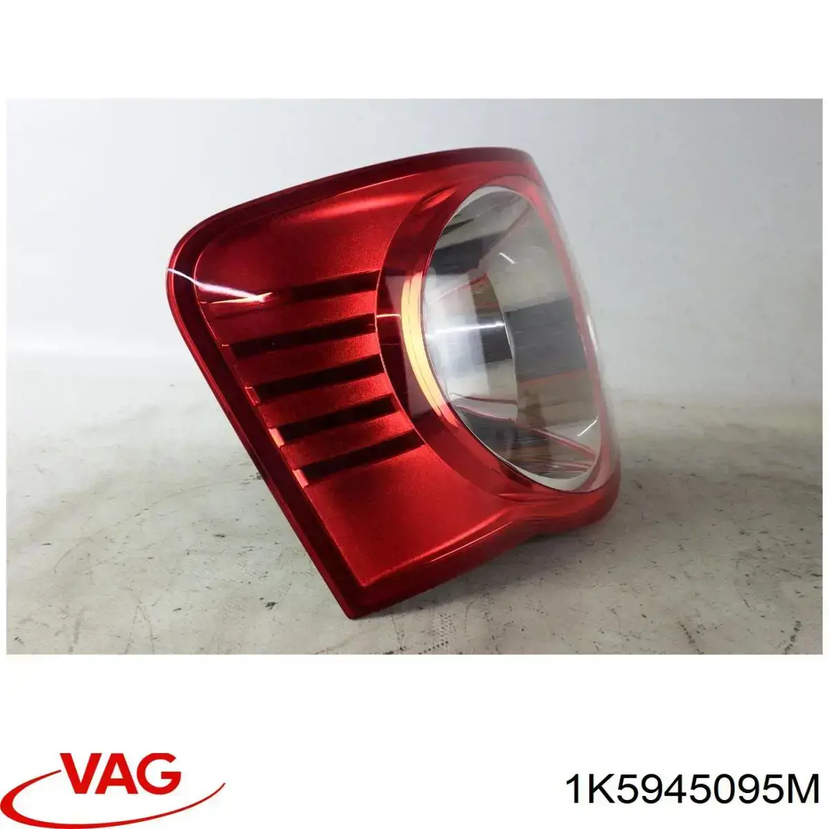 Задня ліва зовнішня фара VAG 1K5945095M ціна, від 208.71 USD