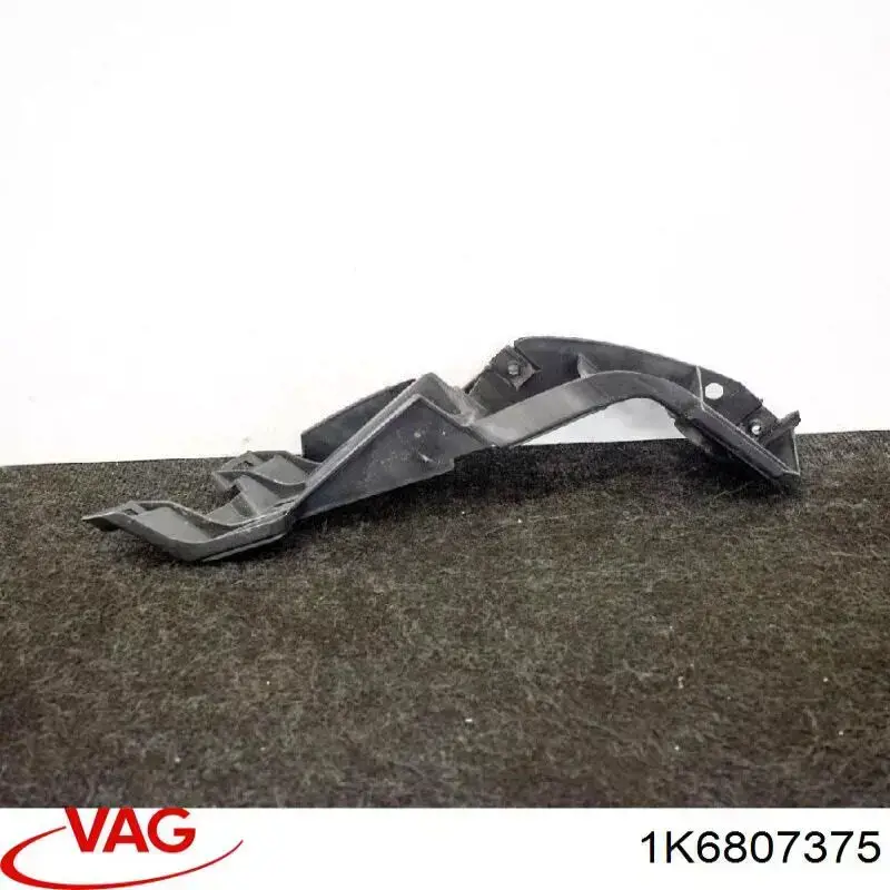 Направляюча заднього бампера, ліва 1K6807375 VAG