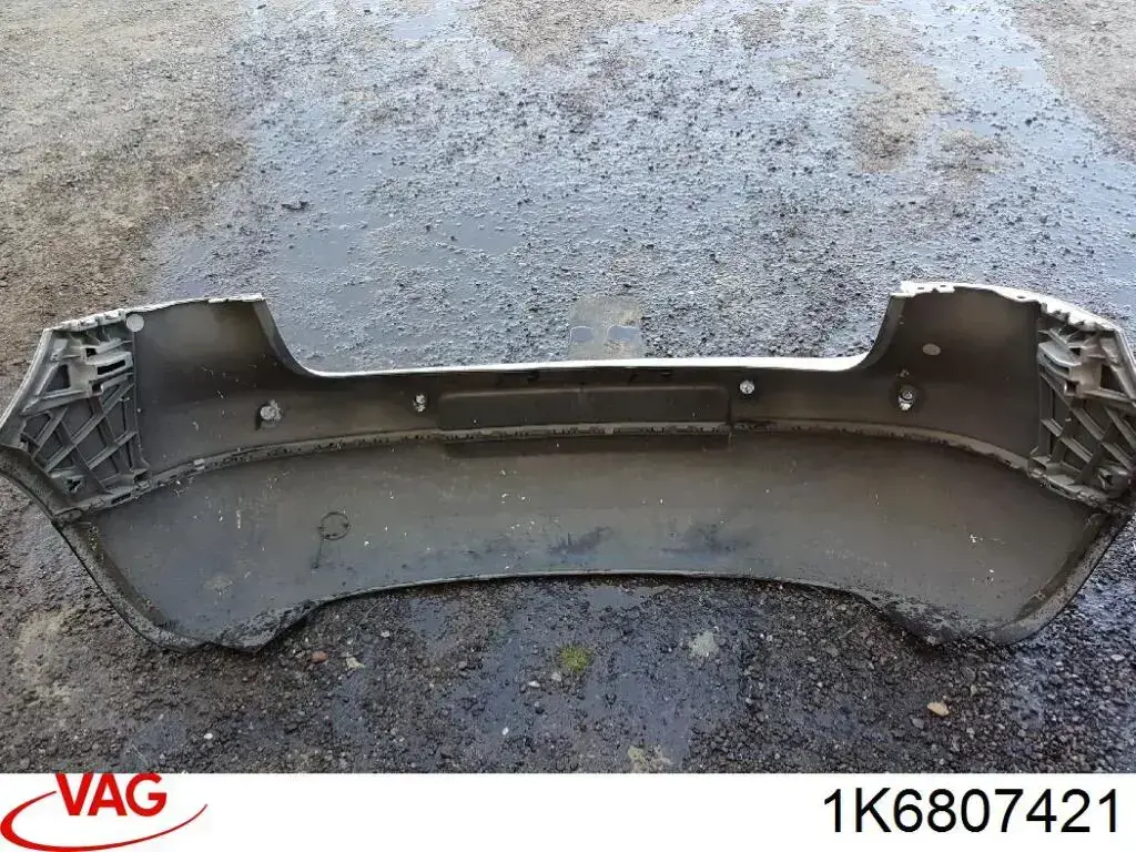 Кожух бампера заднього VAG 1K6807421 ціна, від 68.60 USD