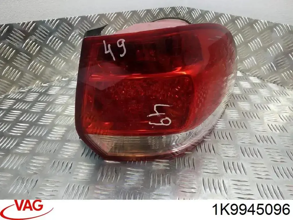 Купити ZVG191111R Signeda Задня права фара