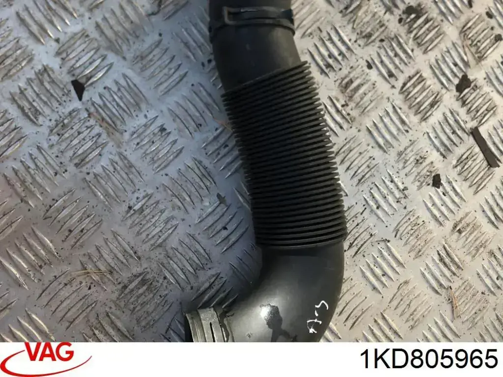 Купити 1KD805965 VAG Повітрозабірник повітряного фільтра