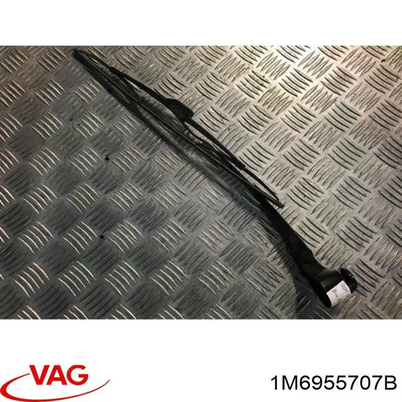 Щітка склоочисника заднього скла VAG 1M6955707B ціна, від 12.08 USD