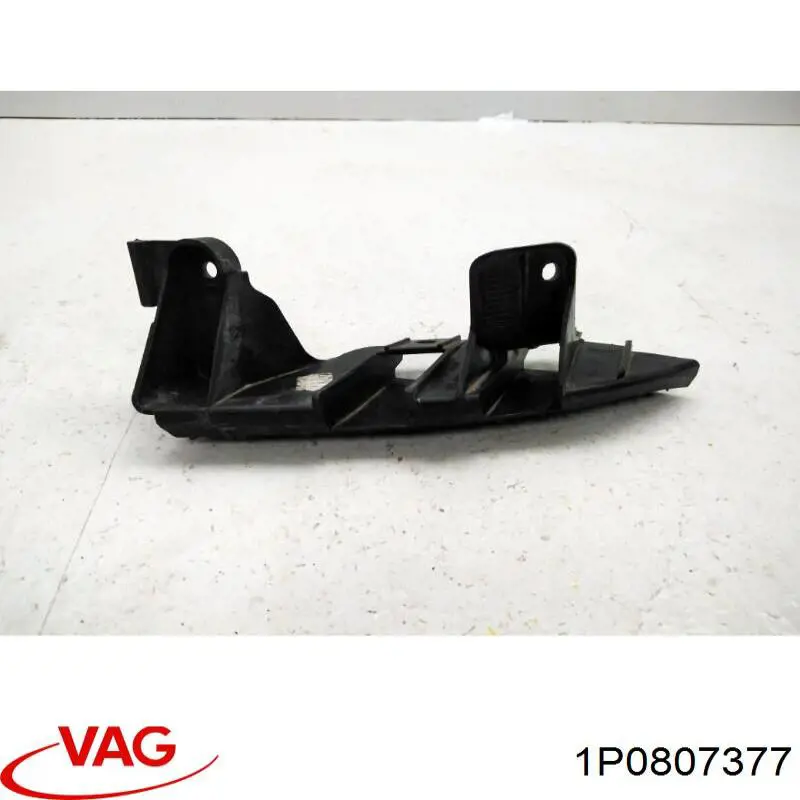 1P0807377 VAG Кронштейн бампера заднього, лівий