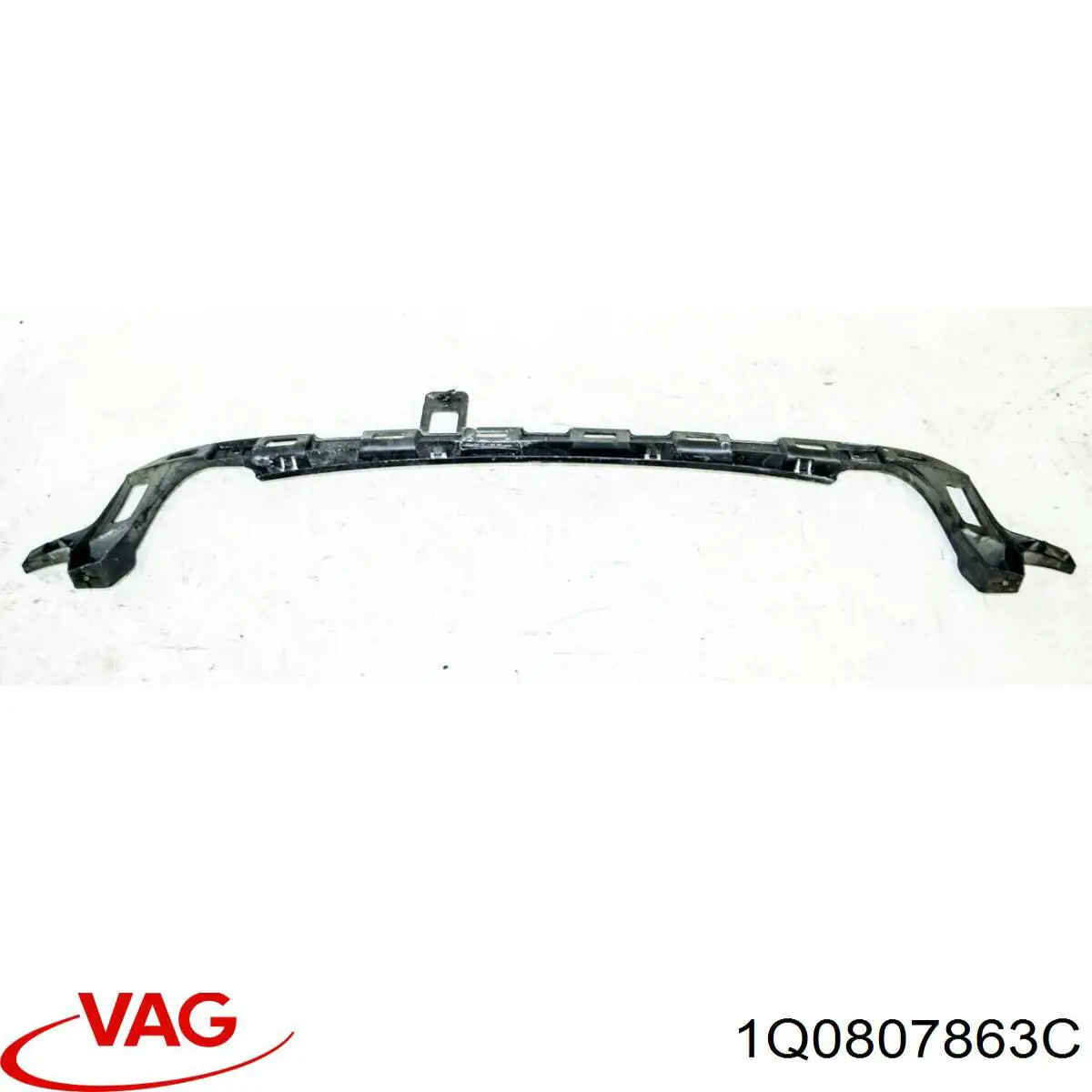1Q0807863C VAG Лівий кронштейн заднього бампера