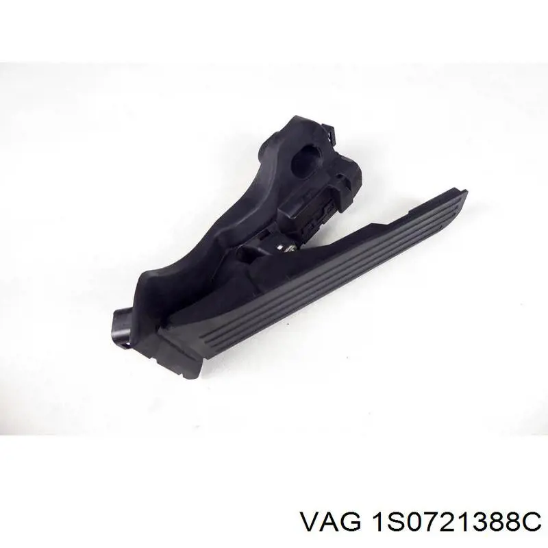 Купити 1S0721388D VAG Головний циліндр зчеплення
