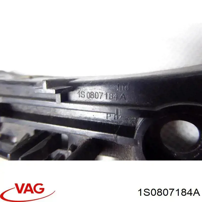 Купити 1S0807184A VAG Направляюча заднього бампера, права