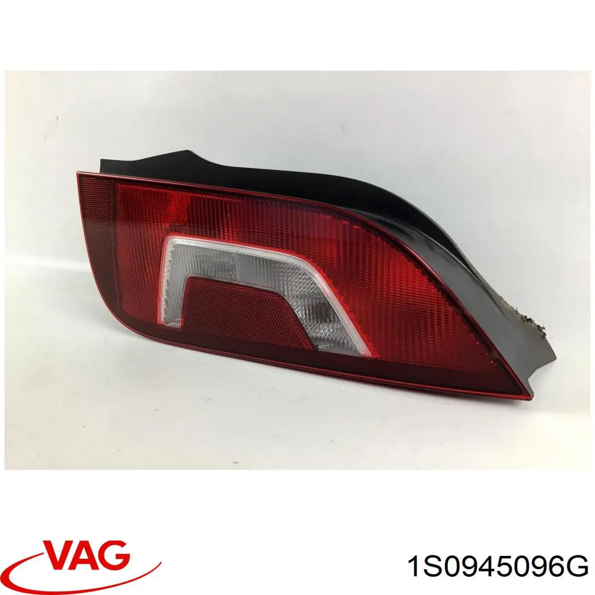 1S0945096G VAG Ліхтар задній правий