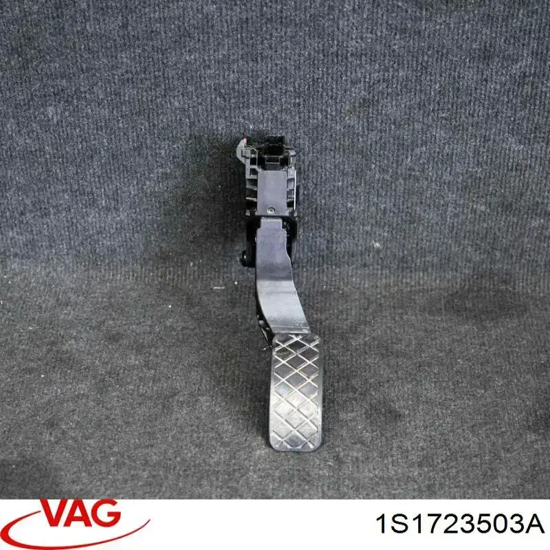 Підаль газу VAG 1S1723503A ціна, від 35.61 USD