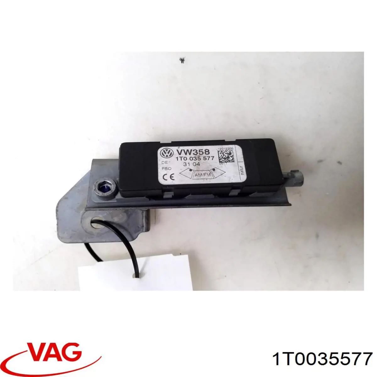 Купити 1T0035577H VAG Підсилювач сигналу антени