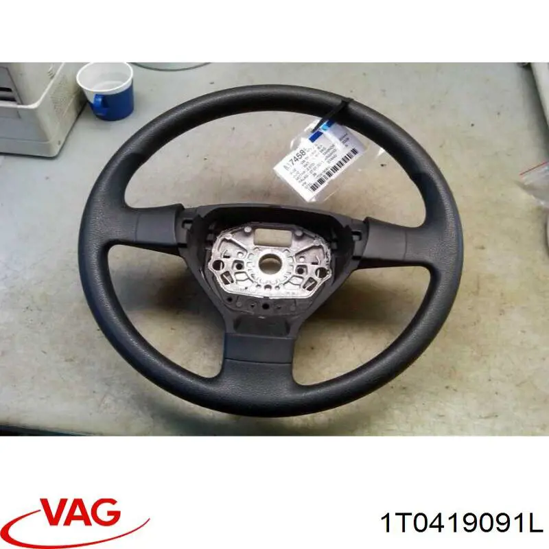 Рульове колесо VAG 1T0419091L1QB ціна, від 24.06 USD