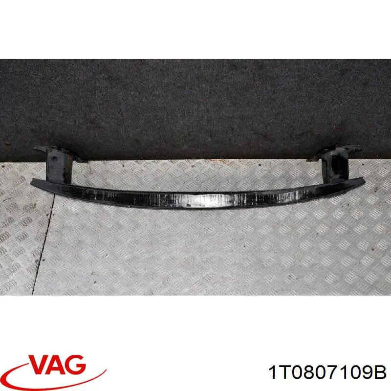 Шина бампера переднього VAG 1T0807109B ціна, від 22.50 USD