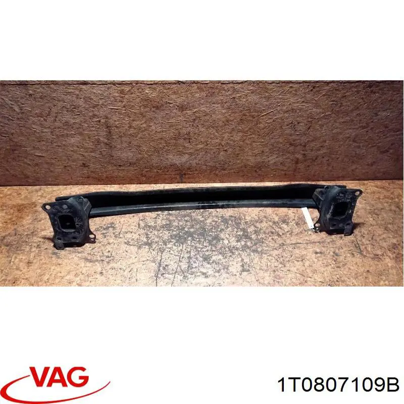 Купити 1T0807109B VAG Буфер бампера переднього