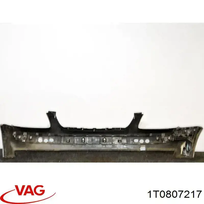 1T0807217 VAG Бампер передній в зборі