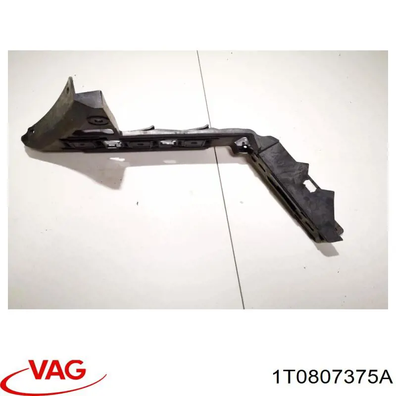 Направляюча заднього бампера, ліва VAG 1T0807375A ціна, від 10.13 USD
