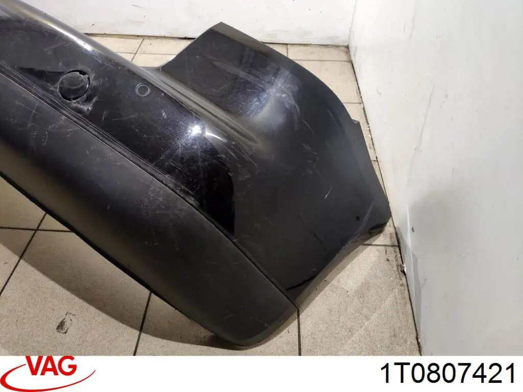 Кожух бампера заднього VAG 1T0807421 ціна, від 50.73 USD