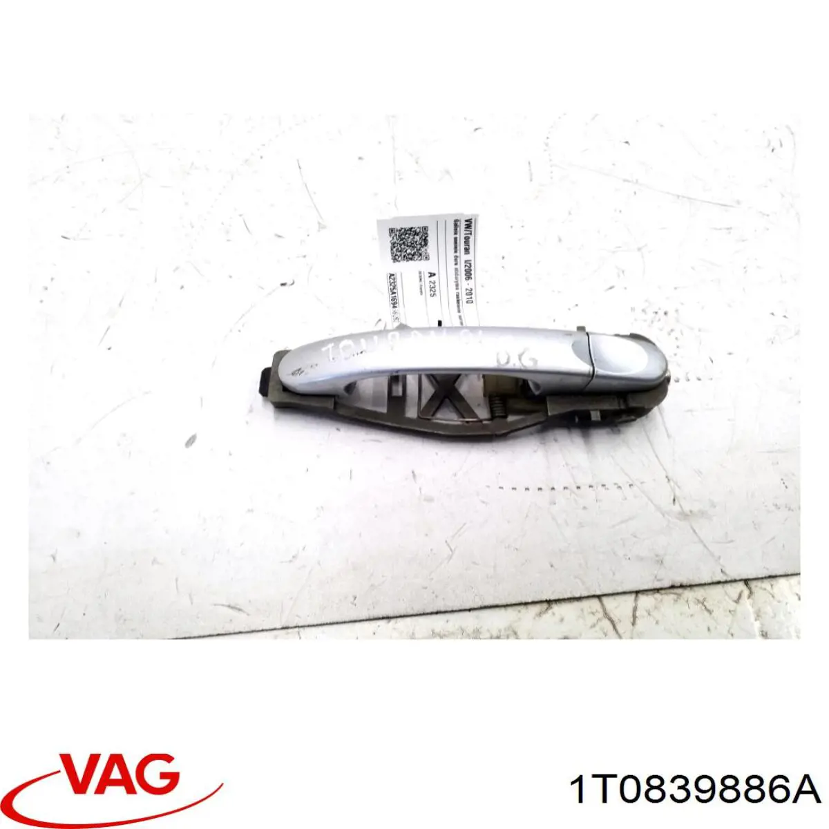 1T0839886 VAG Тримач зовнішньої ручки дверей, задніх правих