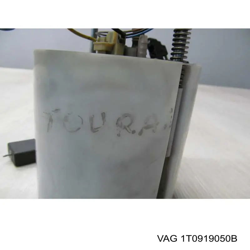 1T0919050B VAG Електробензонасос