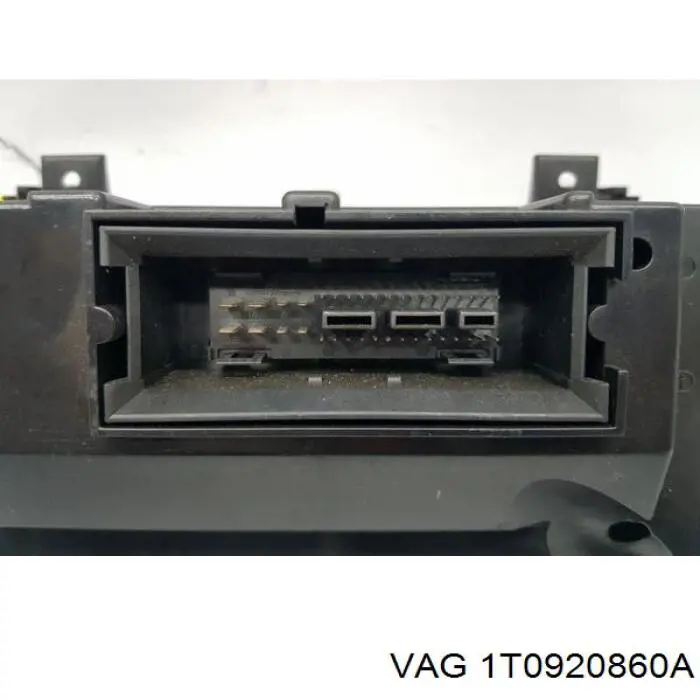 Приладова дошка-щиток приладів 1T0920860A VAG