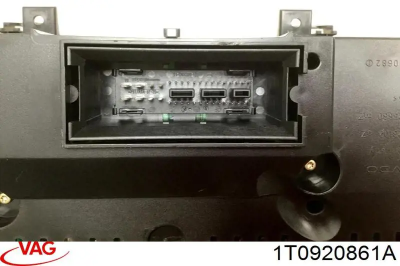 Прилади управління VAG 1T0920861A ціна, від 38.35 USD