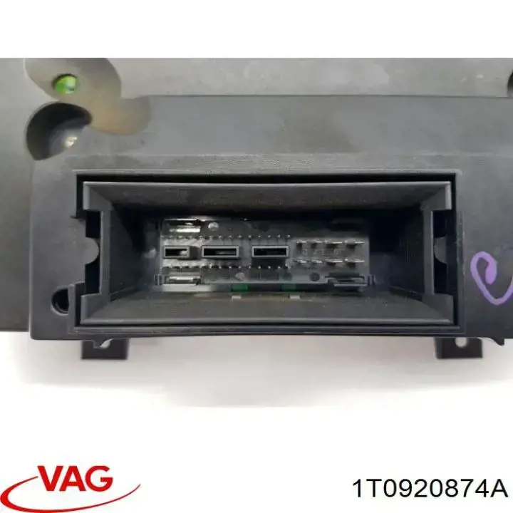 Приладова дошка-щиток приладів 1T0920874A VAG