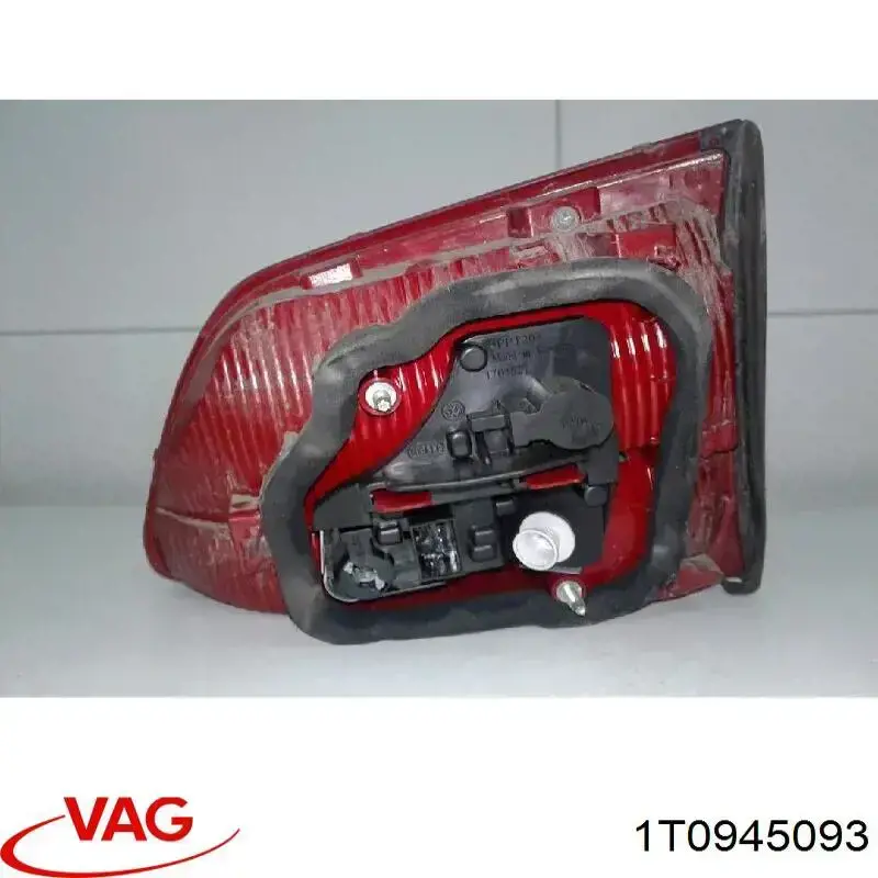 Ліхтар задній лівий, внутрішній 1T0945093 VAG