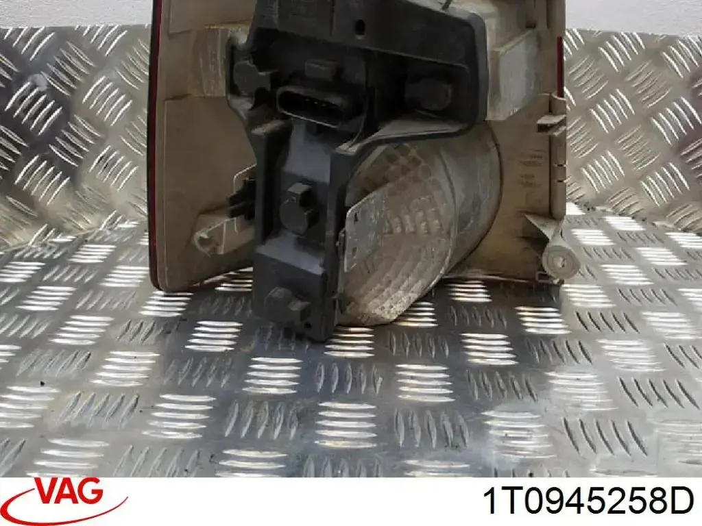  1T0945258D VAG