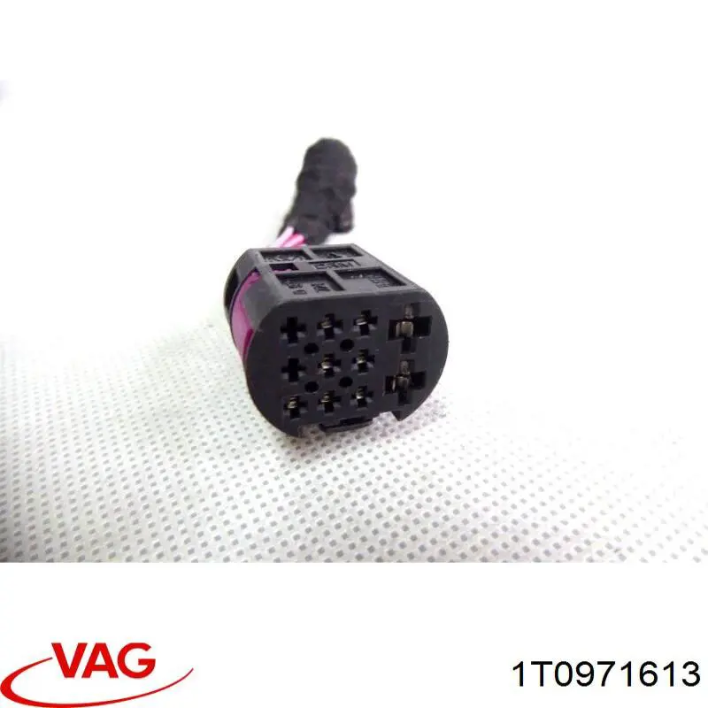Джгут проводів моторного відсіку 1T0971613 VAG