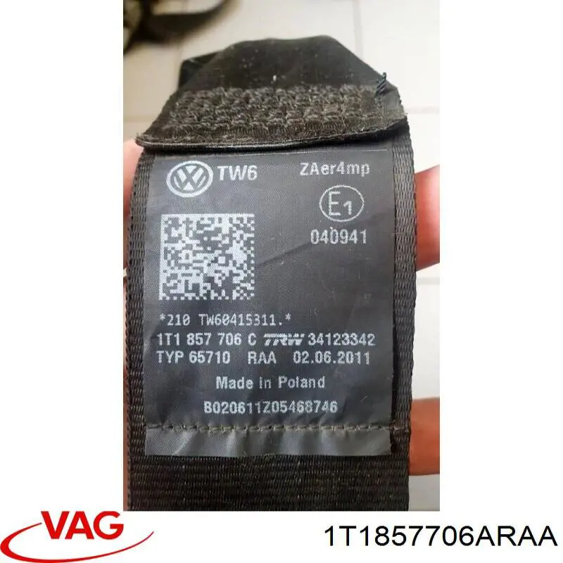 Пасок безпеки передній правий VAG 1T1857706RAA ціна, від 30.39 USD