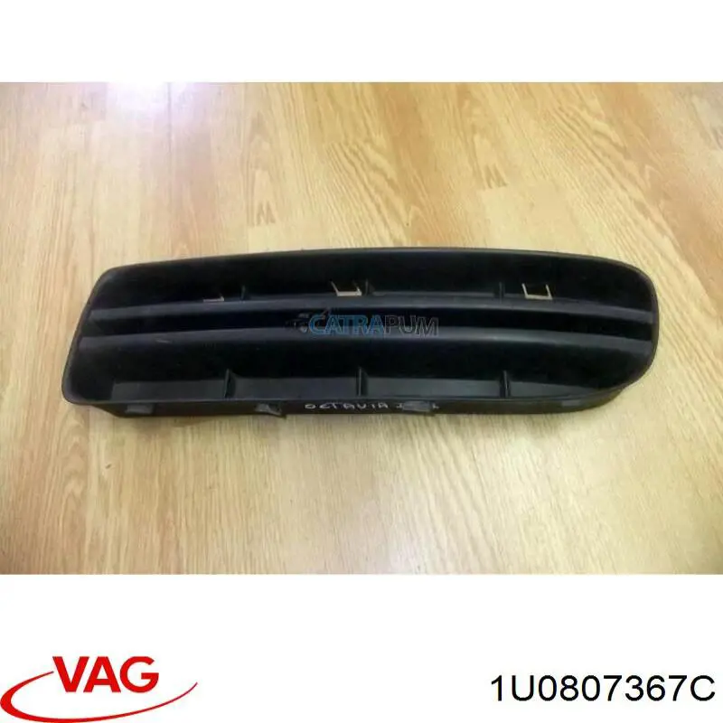 Купити 1U0807367C VAG Решітка переднього бампера, ліва