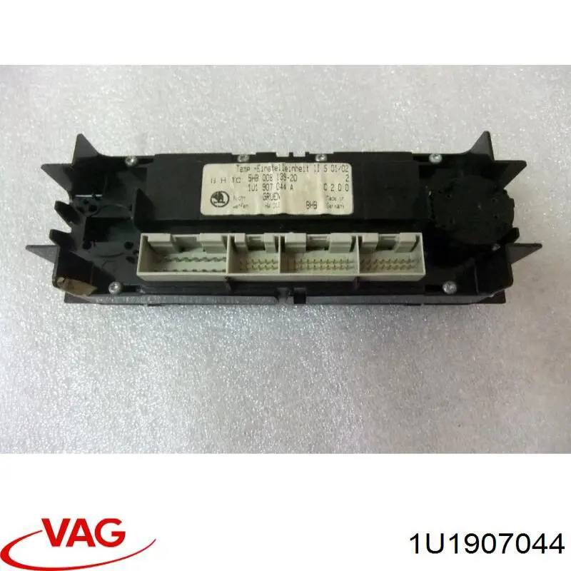 Регулятор вентилятора обігрівача VAG 1U1907044 ціна, від 14.11 USD