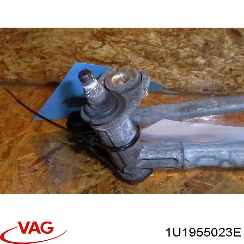 Трапеція щіток лобового скла VAG 1U1955023E ціна, від 30.18 USD